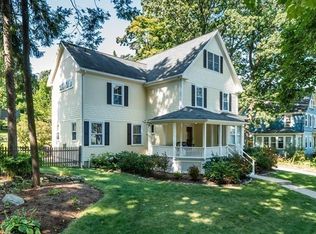 31 Hillcrest Rd, Reading, MA 01867