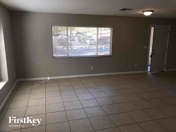 3rd image of 3107 E 25th Ave