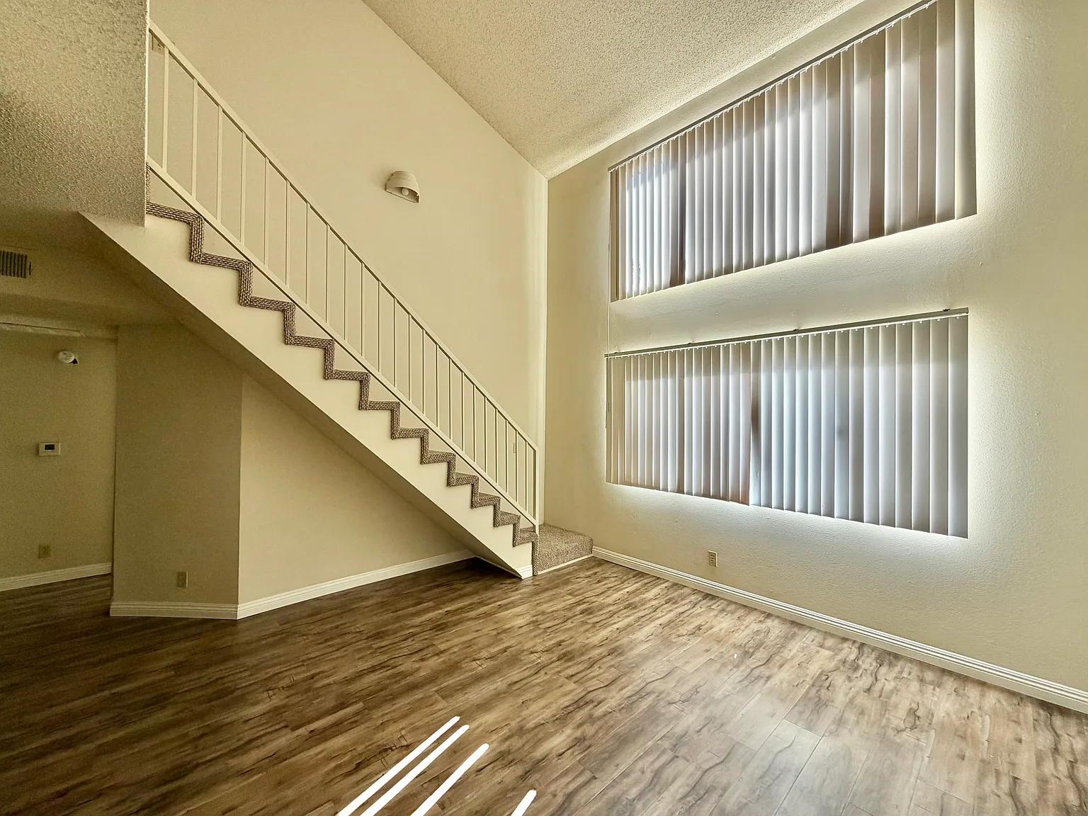 1 bed, 700 sqft, $2,150 — Photo 1