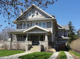 145 W 2nd St, Perrysburg, OH 43551