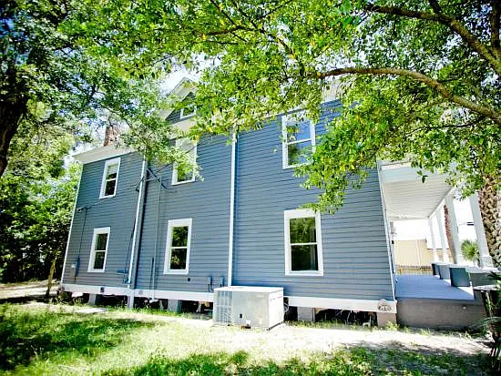 1004 W Garden St — Photo 3