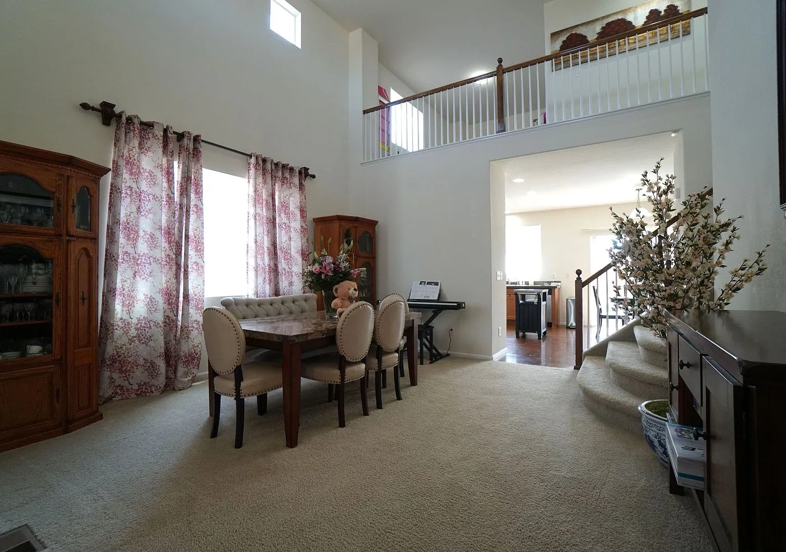 9690 Beryl Drive — Photo 3