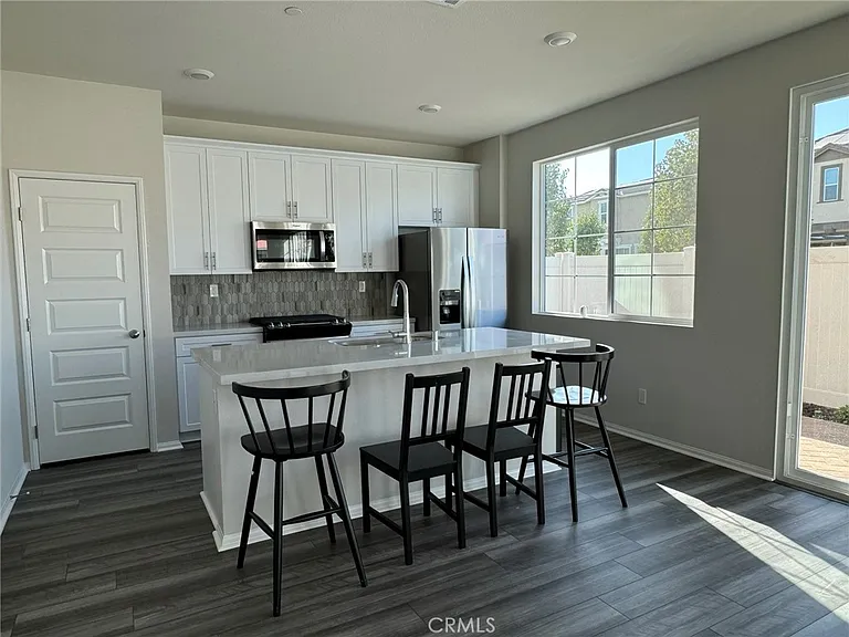 40442 Melrose Dr — Photo 4