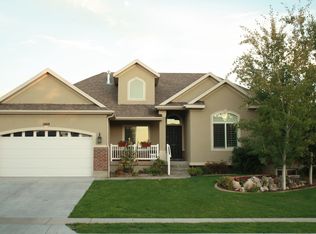 1869 Heywood Dr, Kaysville, UT 84037