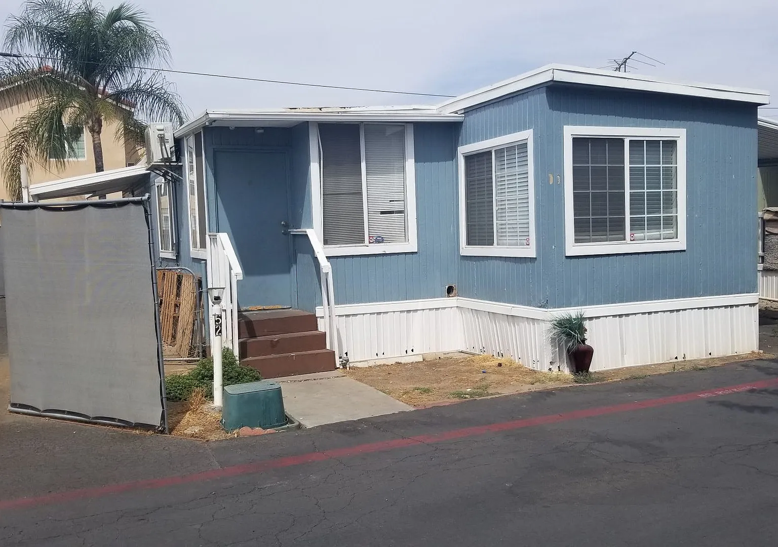 3 bed, 1050 sqft, $2,000 — Photo 1