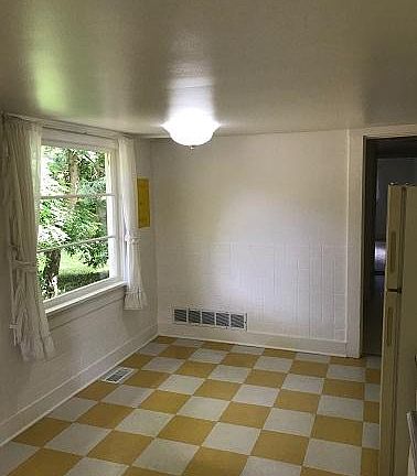2nd image of 13734 19th Ave NE