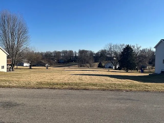 2109 Lake Summerset Rd photo 1