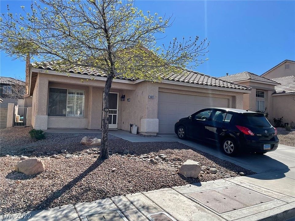 1st image of 8033 Hesperides Ave