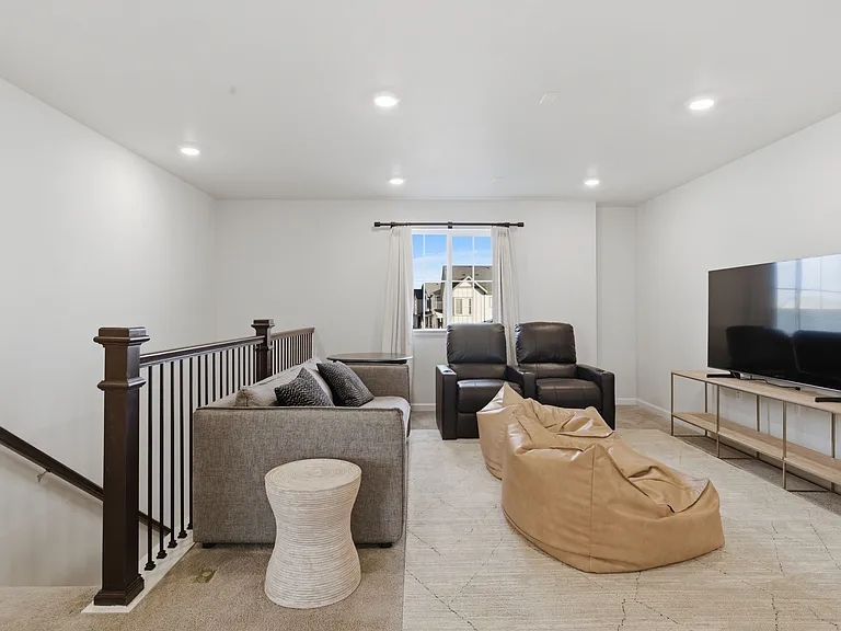 18035 Herrera Dr — Photo 19