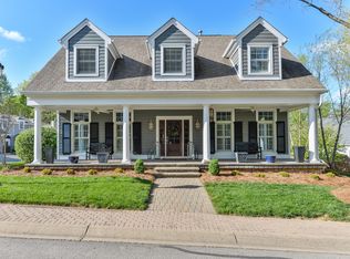 5303 Woodside Pointe Ct, Louisville, KY 40207