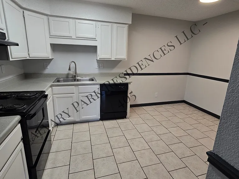 Calvary Park Residences — Photo 26