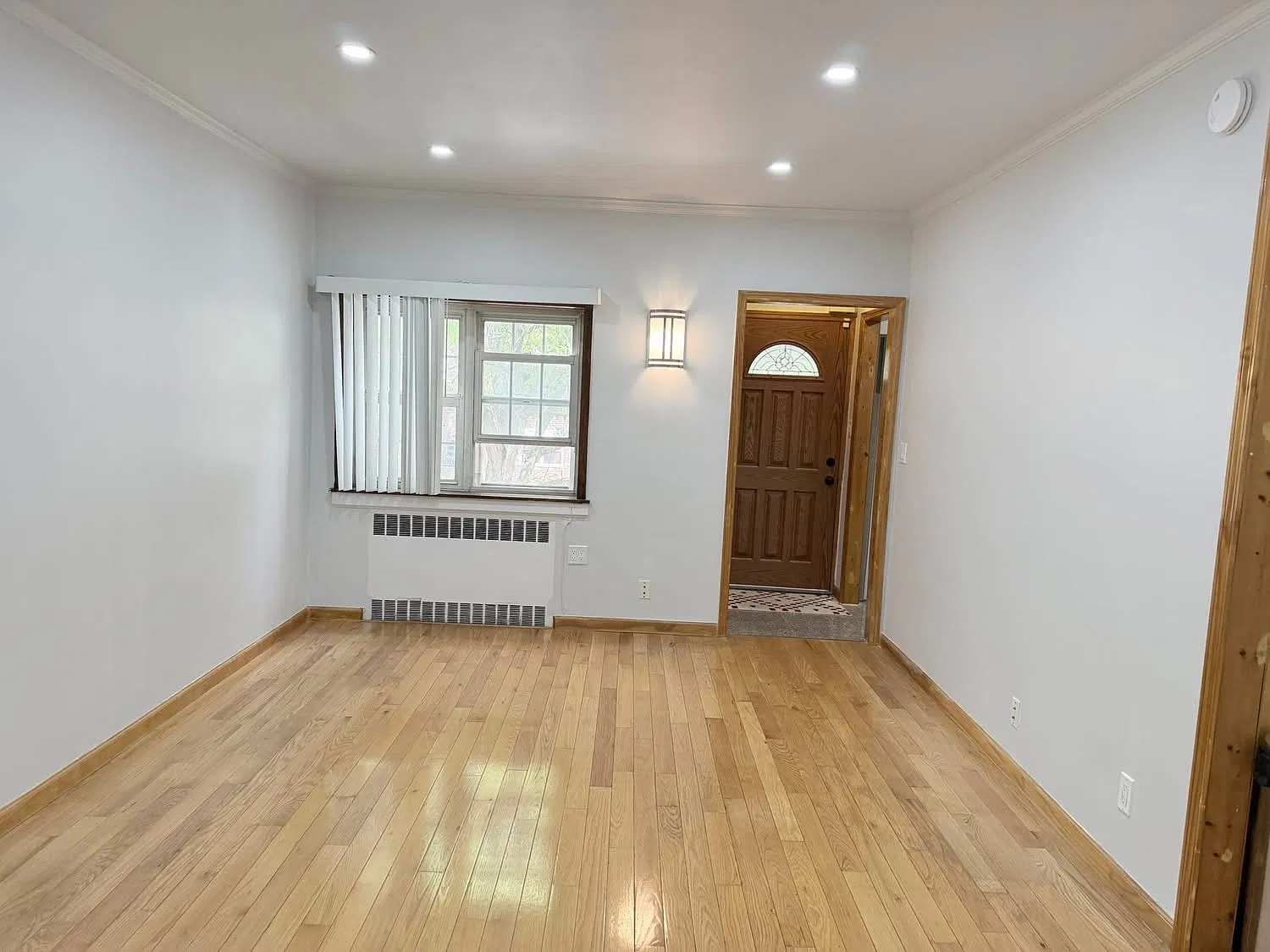 2 bed, 875 sqft, $2,900 — Photo 3