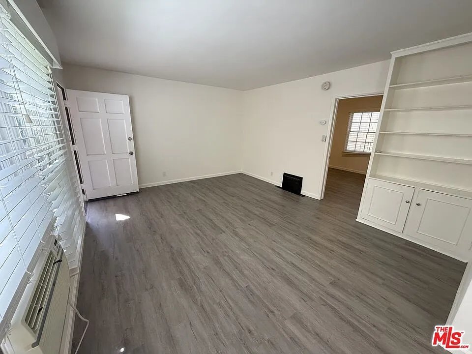 1 bed, 1.0 bath, 700 sqft, $2,295 — Photo 4