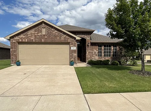 1300 Foxglove Ln Photo 1 1300 Foxglove Ln Photo 1