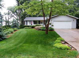 232 Rochester Rd NE, Poplar Grove, IL 61065