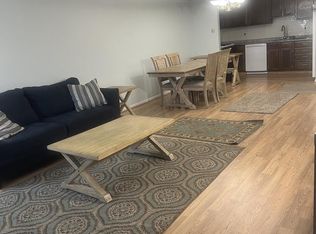 16 Township Line Rd APT C1, Elkins Park, PA 19027