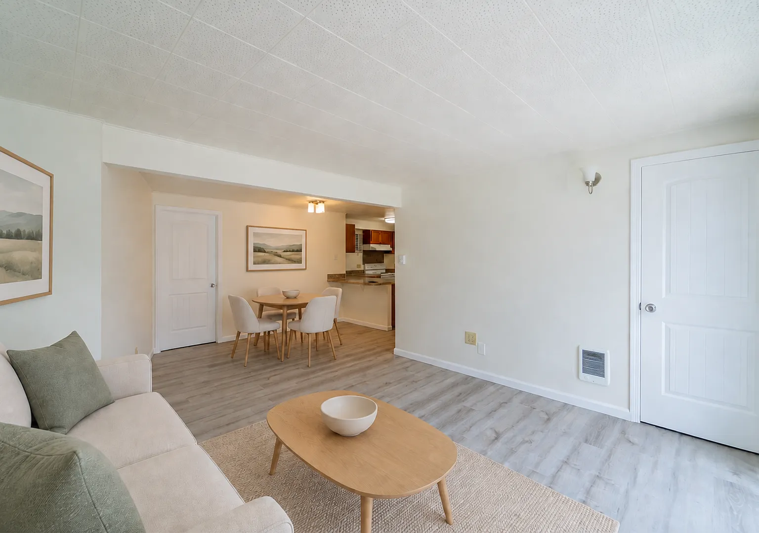Davisson Tri-Plex — Photo 1