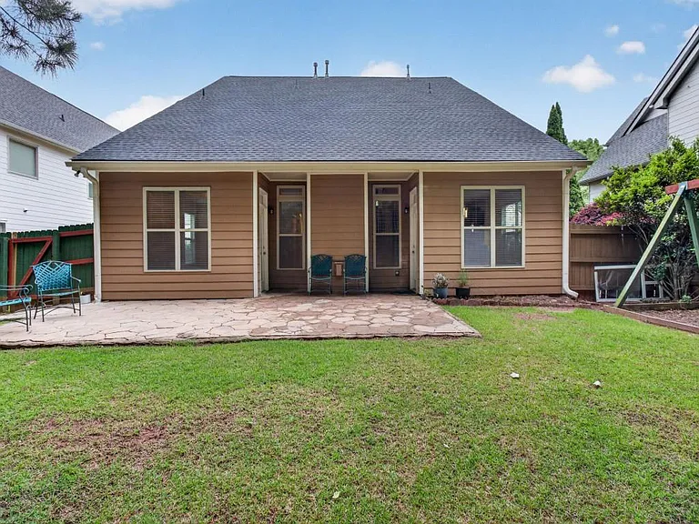 2935 Whitfield Ave — Photo 67