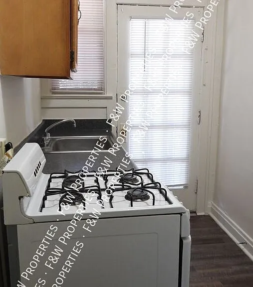 445 Rhoads Ave — Photo 18