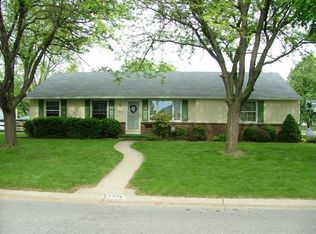 2239 Bishopsgate Dr, Toledo, OH 43614