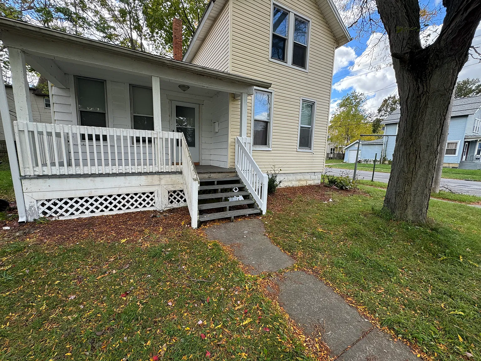 4 bed, $1,100 — Photo 3