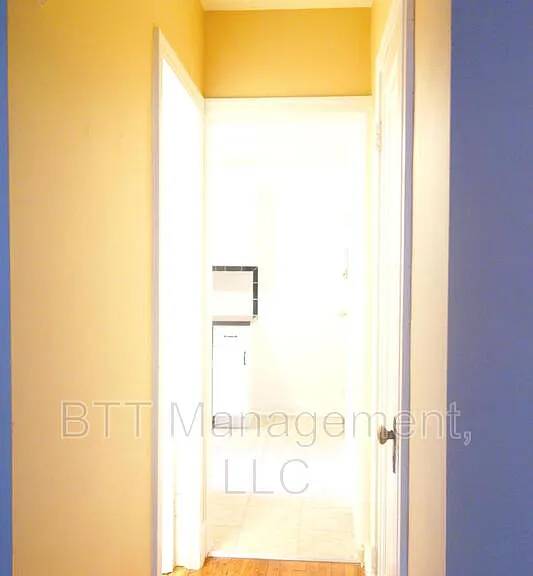 8409 Greenwood Ave #1 — Photo 10