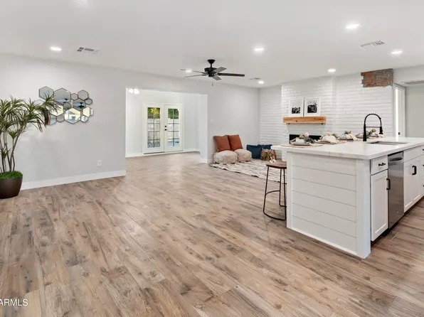15656 N 58TH Avenue, Glendale, AZ 85306