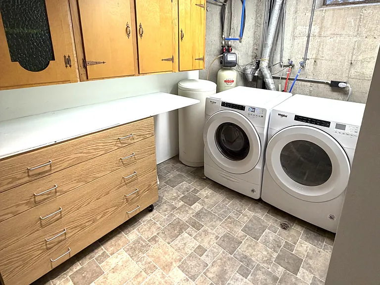 1177 E 500 N #B — Photo 24