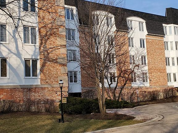 2nd image of 200 Lake Blvd APT 418