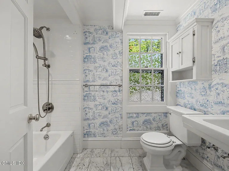 88 Orchard St — Photo 33