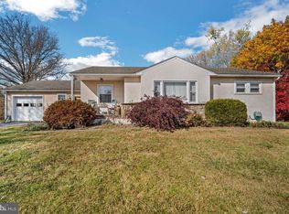 1393 N Charlotte St, Pottstown, PA 19464