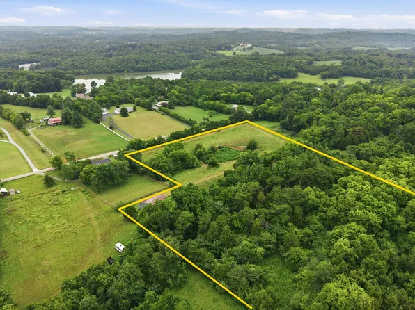 4531 Miser Station Rd, Friendsville, TN 37737