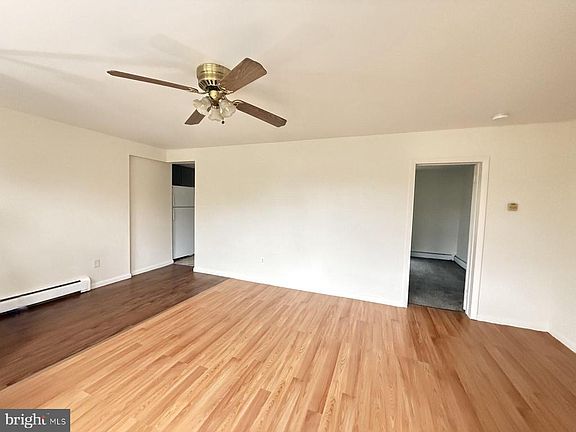 2nd image of 1100 Grant Ave APT E