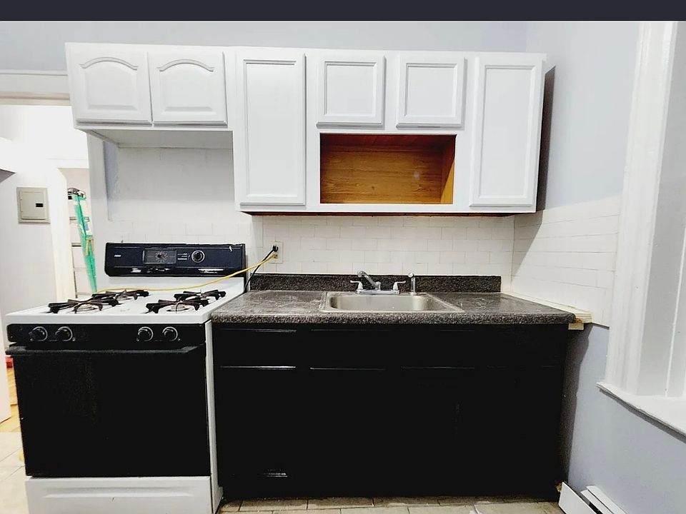 1st image of 237 Lexington Ave Floor 1