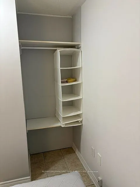 1 bed, $950 — Photo 3