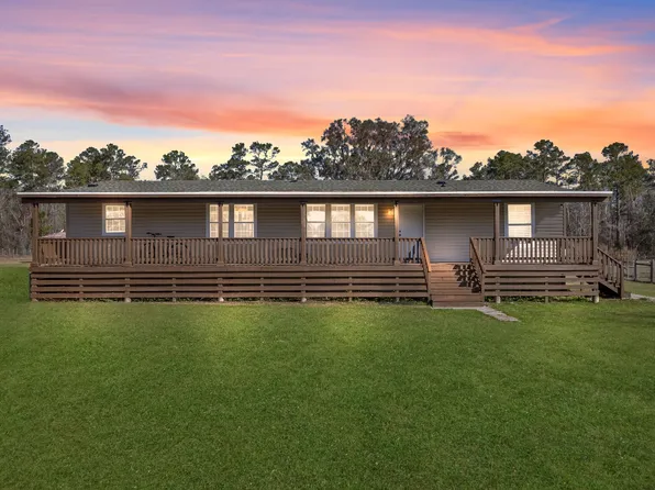 7113 154th Path, Wellborn, FL 32094