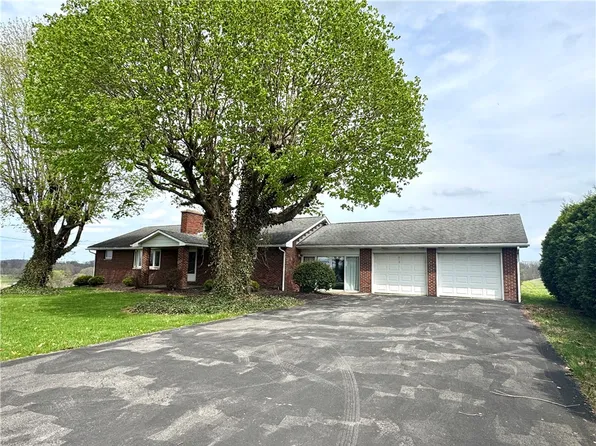 260 Simon Dr, Butler, PA 16002