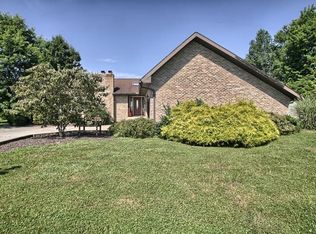 424 Winter Rd, New Castle, PA 16101