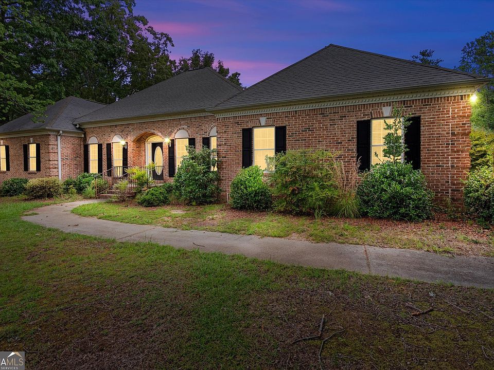 1st image of 9790 Court Lynn Ln