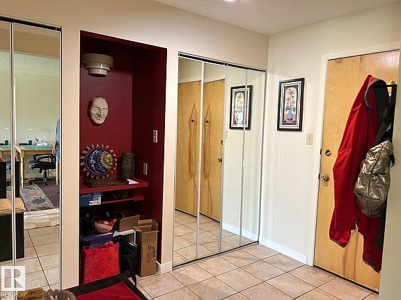 3rd image of 4404 122nd St NW #112