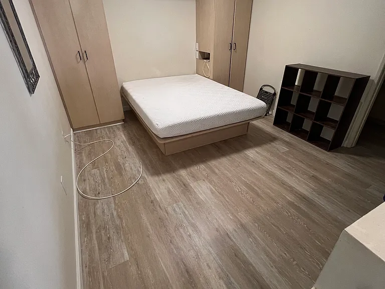 10960 Ashton Ave #409 — Photo 11