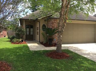 2231 Hunters Trail Dr, Baton Rouge, LA 70816