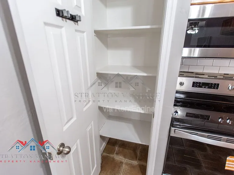 448 N Lesueur — Photo 10