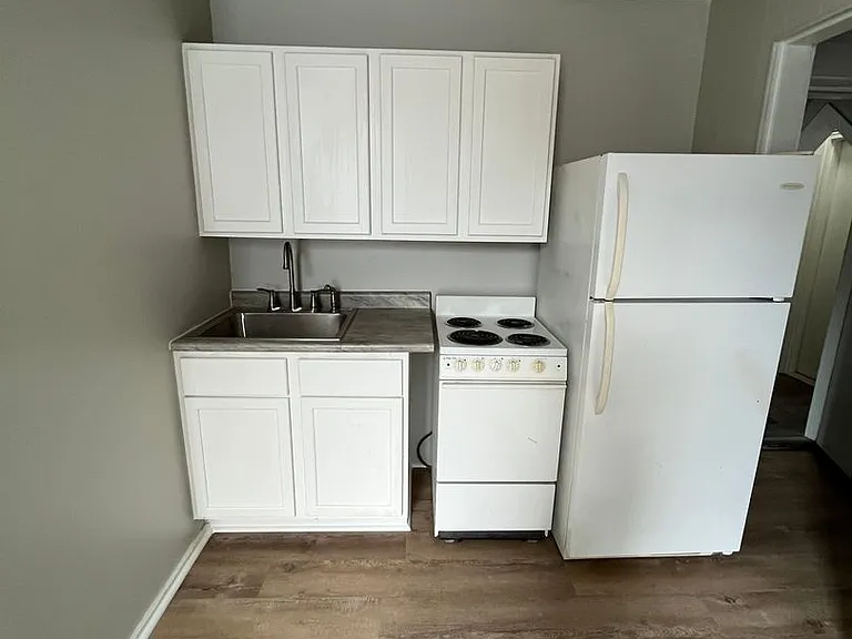 1222 Columbia Street — Photo 6