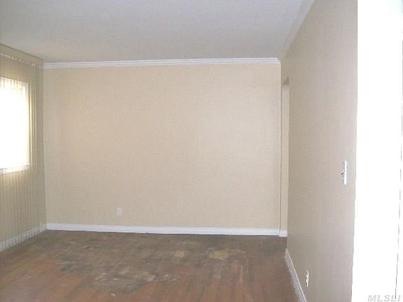4th image of 47 Liberty Blvd
