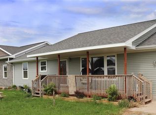 6111 Sunset Breeze, Grawn, MI 49637