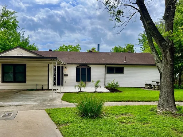 1604 California St, Baytown, TX 77520