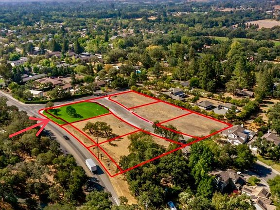3rd image of 16799 Meadow Oaks Dr