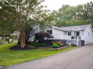 15914 Attleboro Rd, Silver Spring, MD 20905