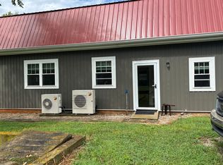 593 Kasserman Switch Ln, Belvidere, TN 37306